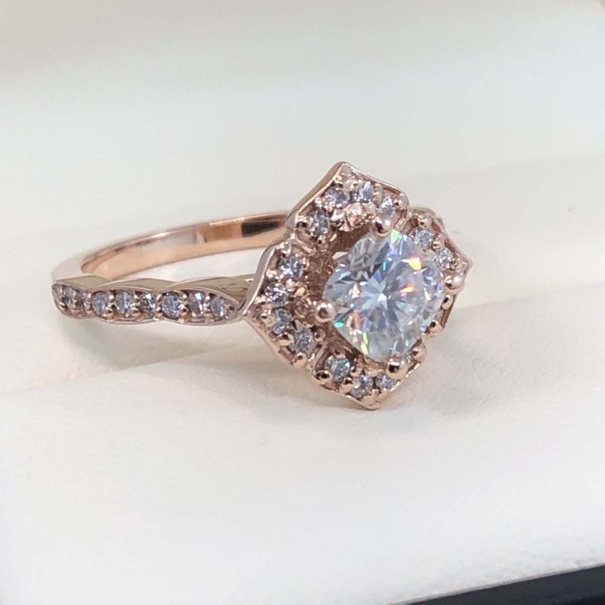 3 Of Winnipeg s Most Unique Engagement Rings  Omori 